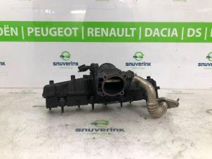 Gebruikte Inlaatspruitstuk Peugeot Boxer (U9) 2.2 HDi 110 Euro 5 Prijs € 179,69 Inclusief btw aangeboden door Snuverink Autodemontage