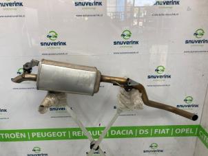 Gebruikte Uitlaat Einddemper Renault Captur II (RJB) 1.3 Mild Hybrid 140, TCe 140 16V Prijs € 145,00 Margeregeling aangeboden door Snuverink Autodemontage