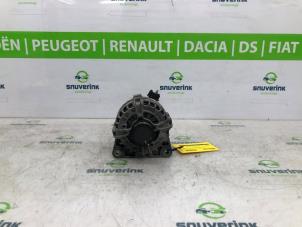 Gebruikte Alternator Renault Talisman (RFDL) 1.6 Energy TCe 200 EDC Prijs € 95,00 Margeregeling aangeboden door Snuverink Autodemontage