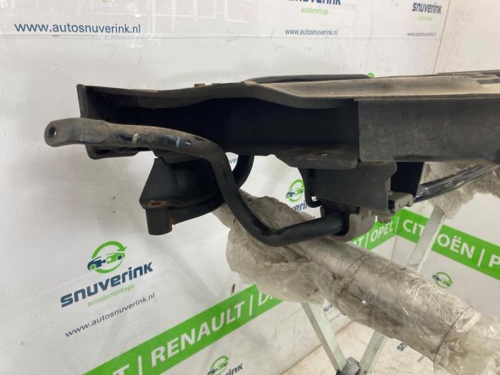 Subframe van een Citroën C3 Aircross I (2C/2R) 1.2 e-THP PureTech 110 2019
