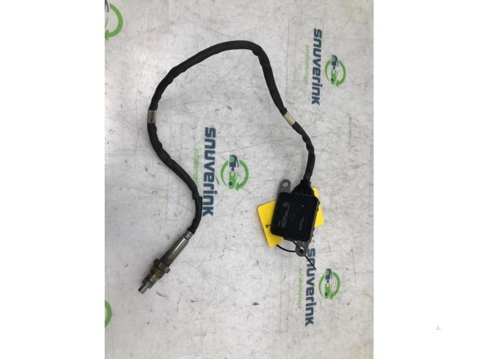 Gebruikte Lambda Sonde Renault Trafic (1FL/2FL/3FL/4FL) 2.0 dCi 16V 120 Prijs € 217,80 Inclusief btw aangeboden door Snuverink Autodemontage