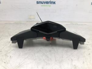 Gebruikte Camera module DS Automobiles DS 7 1.6 16V E-Tense 300 4x4 Prijs € 217,80 Inclusief btw aangeboden door Snuverink Autodemontage