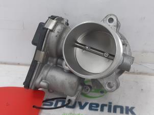 Gebruikte Gasklephuis DS Automobiles DS 7 1.6 16V E-Tense 300 4x4 Prijs € 133,10 Inclusief btw aangeboden door Snuverink Autodemontage