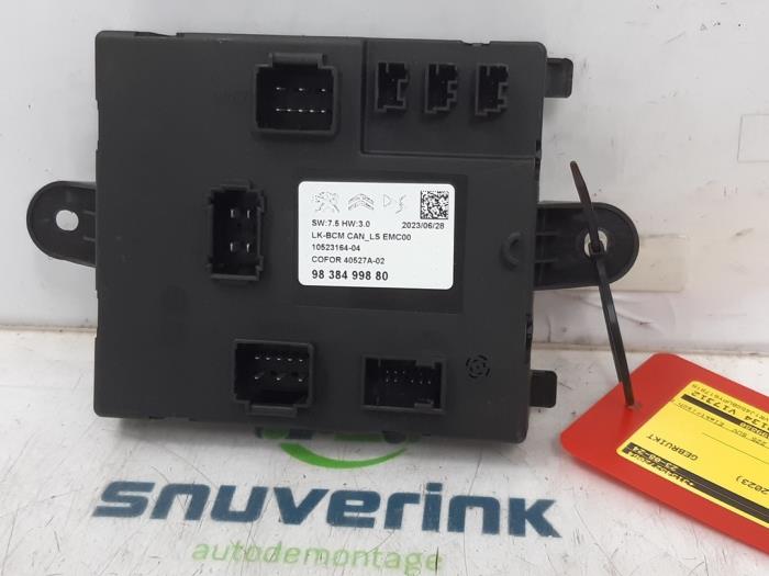 Gebruikte Module Bodycontrol DS Automobiles DS 7 1.6 16V E-Tense 300 4x4 Prijs € 185,13 Inclusief btw aangeboden door Snuverink Autodemontage