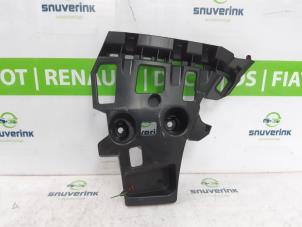 Gebruikte Bumpersteun rechts-achter DS Automobiles DS 7 1.6 16V E-Tense 300 4x4 Prijs € 43,56 Inclusief btw aangeboden door Snuverink Autodemontage