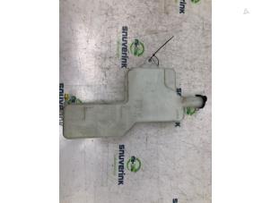 Gebruikte Koelwater Reservoir Mazda CX-3 (DJ/DK) 2.0 SkyActiv-G 120 Prijs € 31,50 Margeregeling aangeboden door Snuverink Autodemontage