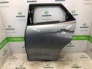 Gebruikte Deur 4Deurs links-achter Peugeot 3008 II (M4/MC/MJ/MR) 1.2 12V e-THP PureTech 130 Prijs € 499,98 Margeregeling aangeboden door Snuverink Autodemontage