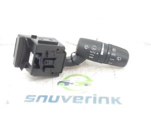Gebruikte Schakelaar Ruitenwisser Mazda CX-3 (DJ/DK) 2.0 SkyActiv-G 120 Prijs € 40,00 Margeregeling aangeboden door Snuverink Autodemontage