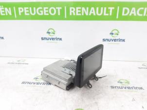 Gebruikte Display Interieur Mazda CX-3 (DJ/DK) 2.0 SkyActiv-G 120 Prijs € 495,00 Margeregeling aangeboden door Snuverink Autodemontage