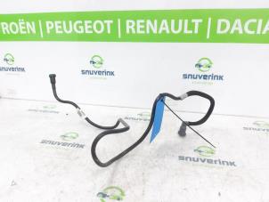 Gebruikte Slang (diversen) Peugeot 208 II (UB/UH/UP) 1.2 Vti 12V PureTech 100 Prijs € 35,00 Margeregeling aangeboden door Snuverink Autodemontage