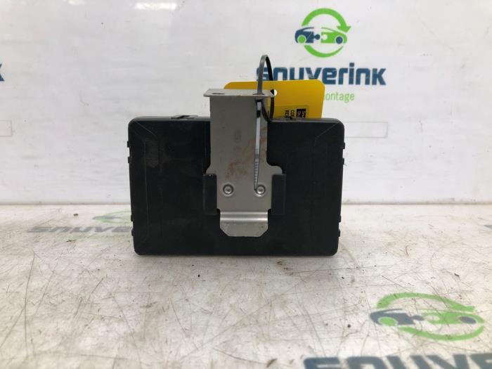 Gebruikte Computer Diversen Renault Trafic (1FL/2FL/3FL/4FL) 1.6 dCi 125 Twin Turbo Prijs € 169,40 Inclusief btw aangeboden door Snuverink Autodemontage