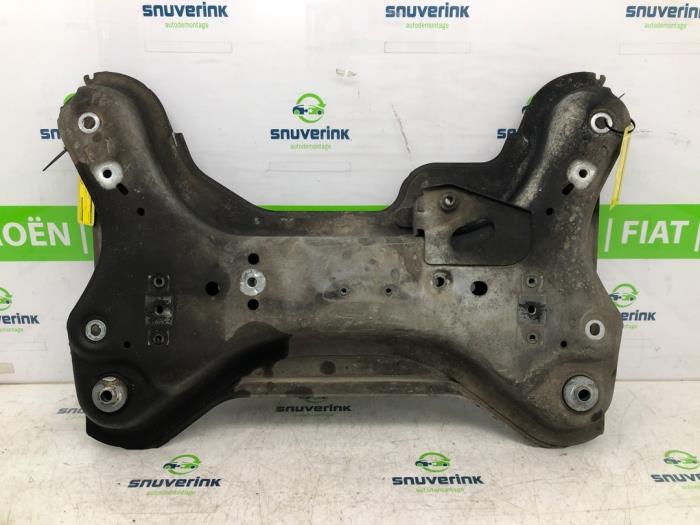 Gebruikte Subframe Renault Trafic (1FL/2FL/3FL/4FL) 1.6 dCi 115 Prijs € 108,90 Inclusief btw aangeboden door Snuverink Autodemontage