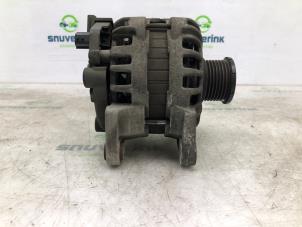 Gebruikte Dynamo Renault Twingo III (AH) 1.0 SCe 70 12V Prijs € 74,98 Margeregeling aangeboden door Snuverink Autodemontage