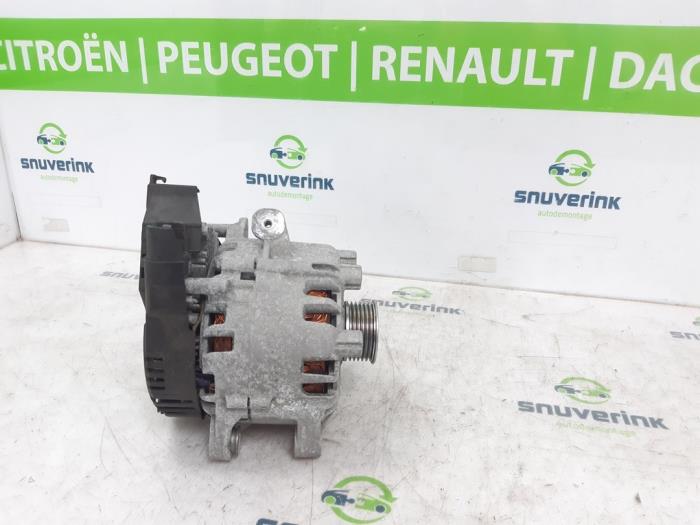 Gebruikte Dynamo Peugeot 3008 II (M4/MC/MJ/MR) 1.6 16V HYbrid 225 Prijs € 275,00 Margeregeling aangeboden door Snuverink Autodemontage