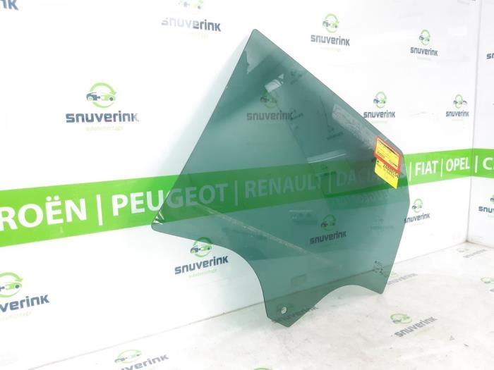 Portierruit 4Deurs links-achter van een Citroën C3 Aircross I (2C/2R) 1.2 e-THP PureTech 110 2019