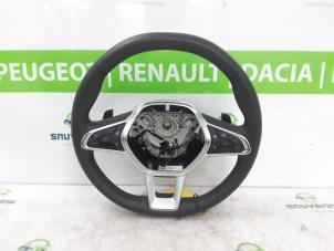 Gebruikte Stuurwiel Renault Captur II (RJB) 1.3 Mild Hybrid 140, TCe 140 16V Prijs € 99,99 Margeregeling aangeboden door Snuverink Autodemontage