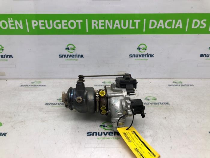 Gebruikte Turbo Renault Kadjar (RFEH) 1.3 TCE 160 FAP 16V Prijs € 246,00 Margeregeling aangeboden door Snuverink Autodemontage
