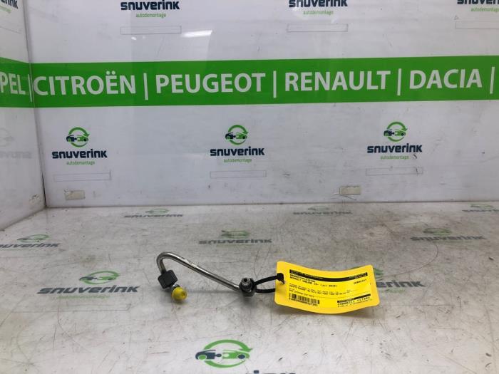 Gebruikte Brandstofleiding Renault Kadjar (RFEH) 1.3 TCE 160 FAP 16V Prijs € 25,00 Margeregeling aangeboden door Snuverink Autodemontage