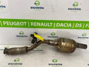 Gebruikte Voorpijp Uitlaat Renault Captur II (RJB) 1.3 Mild Hybrid 140, TCe 140 16V Prijs € 275,00 Margeregeling aangeboden door Snuverink Autodemontage