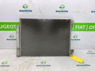 Gebruikte Airco Condensor Renault Twingo III (AH) 1.0 SCe 70 12V Prijs € 54,98 Margeregeling aangeboden door Snuverink Autodemontage