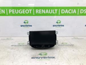 Gebruikte Display Interieur Opel Adam 1.4 16V Prijs € 166,50 Margeregeling aangeboden door Snuverink Autodemontage