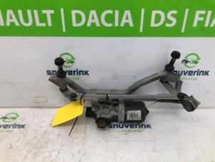 Gebruikte Ruitenwissermotor voor Renault Clio IV Estate/Grandtour (7R) 0.9 Energy TCE 12V Prijs € 169,40 Inclusief btw aangeboden door Snuverink Autodemontage