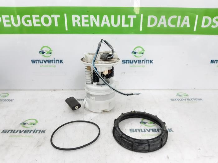Gebruikte Brandstofpomp Elektrisch Dacia Logan MCV II/III/Sandero Wagon 0.9 TCE 12V LPG Prijs € 58,50 Margeregeling aangeboden door Snuverink Autodemontage