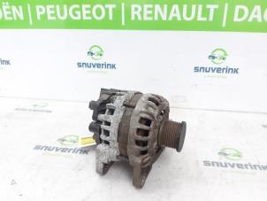 Gebruikte Alternator Dacia Logan MCV II/Sandero Wagon (7S) 0.9 TCE 12V LPG Prijs € 74,98 Margeregeling aangeboden door Snuverink Autodemontage