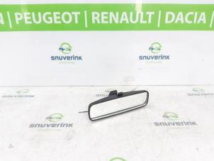 Gebruikte Binnenspiegel Dacia Logan MCV II/Sandero Wagon (7S) 0.9 TCE 12V LPG Prijs € 30,00 Margeregeling aangeboden door Snuverink Autodemontage