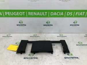 Gebruikte Diversen Renault Captur II (RJB) 1.3 Mild Hybrid 140, TCe 140 16V Prijs € 18,15 Inclusief btw aangeboden door Snuverink Autodemontage