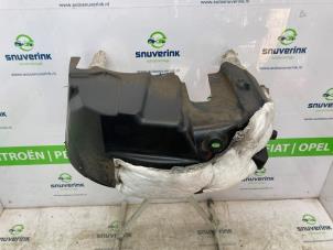 Gebruikte Slijkweerder Citroen C3 Aircross I (2C/2R) 1.2 e-THP PureTech 110 Prijs € 72,60 Inclusief btw aangeboden door Snuverink Autodemontage