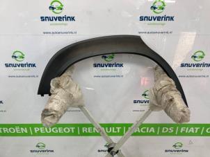 Gebruikte Schermverbreder Citroen C3 Aircross I (2C/2R) 1.2 e-THP PureTech 110 Prijs € 42,35 Inclusief btw aangeboden door Snuverink Autodemontage