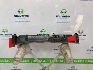 Gebruikte Frontbalk Citroen C3 Aircross I (2C/2R) 1.2 e-THP PureTech 110 Prijs € 65,34 Inclusief btw aangeboden door Snuverink Autodemontage