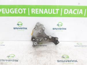 Gebruikte Steun (diversen) Renault Trafic (1FL/2FL/3FL/4FL) 1.6 dCi 115 Prijs € 54,45 Inclusief btw aangeboden door Snuverink Autodemontage