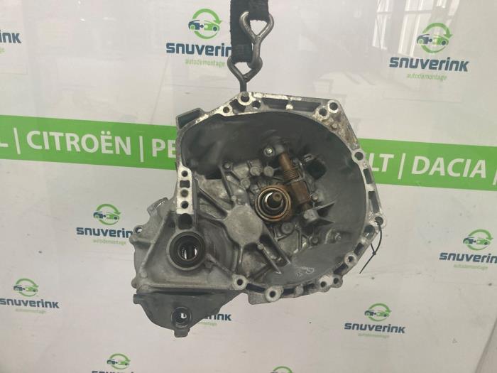Gebruikte Versnellingsbak Toyota Aygo (B10) 1.0 12V VVT-i Prijs € 175,00 Margeregeling aangeboden door Snuverink Autodemontage