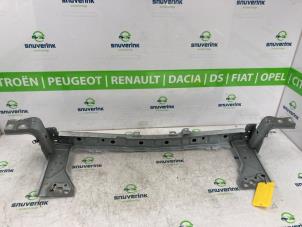 Gebruikte Frontpaneel Renault Twingo III (AH) 1.0 SCe 70 12V Prijs € 144,00 Margeregeling aangeboden door Snuverink Autodemontage