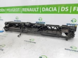 Gebruikte Voorfront Peugeot 308 SW (L4/L9/LC/LJ/LR) 1.2 12V e-THP PureTech 110 Prijs € 40,50 Margeregeling aangeboden door Snuverink Autodemontage