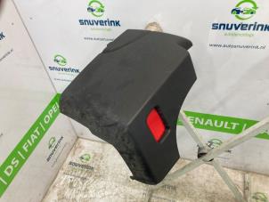 Gebruikte Bumperdeel links-achter Renault Master III (MA/MB/MC/MD/MH/MF/MG/MH) 2.3 dCi 150 16V Prijs € 81,68 Inclusief btw aangeboden door Snuverink Autodemontage