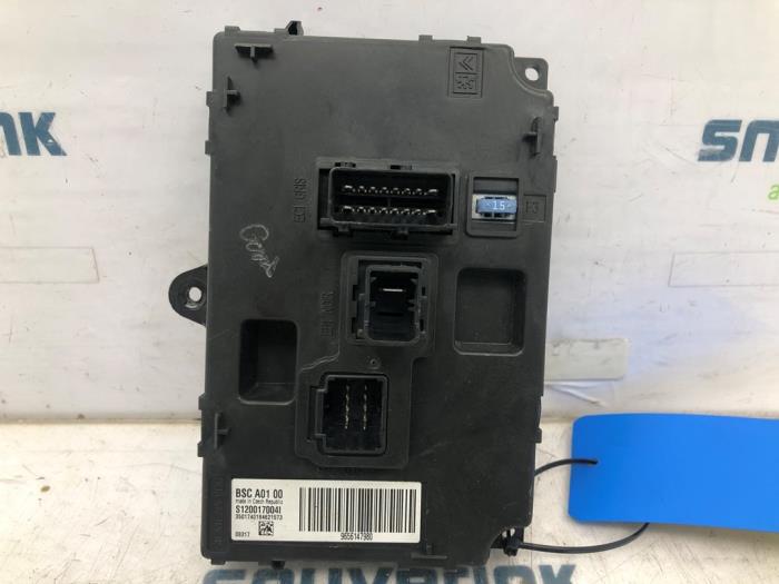 Trekhaak Module van een Peugeot Expert (G9) 2.0 HDi 140 16V 2008