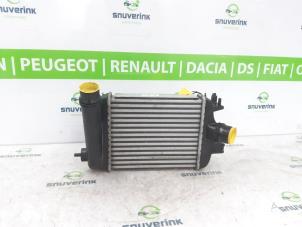 Gebruikte Intercooler Renault Captur II (RJB) 1.3 Mild Hybrid 140, TCe 140 16V Prijs € 152,46 Inclusief btw aangeboden door Snuverink Autodemontage