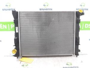 Gebruikte Radiateur Renault Captur II (RJB) 1.3 Mild Hybrid 140, TCe 140 16V Prijs € 181,50 Inclusief btw aangeboden door Snuverink Autodemontage