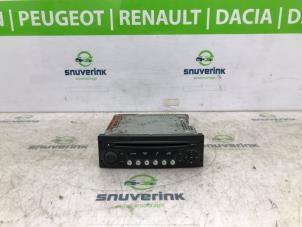 Gebruikte Radio Citroen C2 (JM) 1.1 Prijs € 45,00 Margeregeling aangeboden door Snuverink Autodemontage