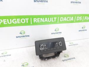 Gebruikte Radio Renault Kangoo Express (RF..) 1.5 Blue dCi 75 Prijs € 211,75 Inclusief btw aangeboden door Snuverink Autodemontage
