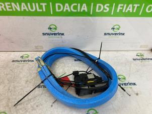Gebruikte Schuifdeur Slotmechaniek rechts Citroen Jumper (U9) 2.2 HDi 130 Prijs € 139,15 Inclusief btw aangeboden door Snuverink Autodemontage