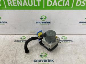 Gebruikte ABS Pomp Peugeot 308 SW (4E/H) 2.0 HDiF 16V GT Autom. Prijs € 217,80 Inclusief btw aangeboden door Snuverink Autodemontage