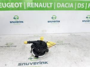 Gebruikte Waterpomp Renault Austral 1.2 E-Tech Full Hybrid 200 Prijs € 211,75 Inclusief btw aangeboden door Snuverink Autodemontage