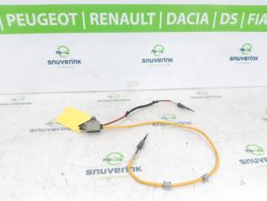 Gebruikte Uitlaat temperatuursensor Renault Austral 1.2 E-Tech Full Hybrid 200 Prijs € 54,45 Inclusief btw aangeboden door Snuverink Autodemontage