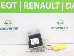 Gebruikte Module Airbag Renault Austral 1.2 E-Tech Full Hybrid 200 Prijs € 181,50 Inclusief btw aangeboden door Snuverink Autodemontage