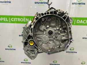 Gebruikte Automaatbak Renault Austral 1.2 E-Tech Hybrid 200 Prijs op aanvraag aangeboden door Snuverink Autodemontage