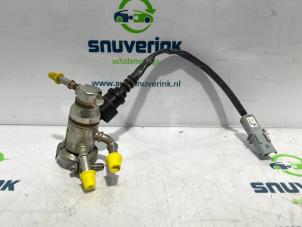 Gebruikte Adblue injector Renault Master III (MA/MB/MC/MD/MH/MF/MG/MH) 2.3 dCi 150 16V Prijs € 152,46 Inclusief btw aangeboden door Snuverink Autodemontage